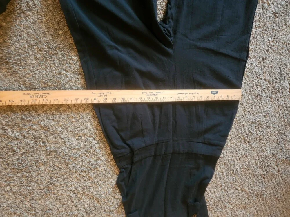 NWOT Black Wide-Leg Overalls Jumpsuit Size M Casual Zipper Back